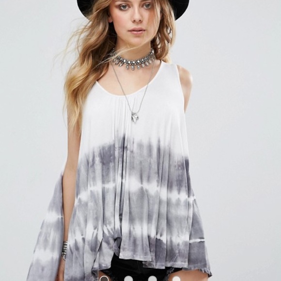 Free People we the free sleeveless Tie-Dey… - Picture 3 of 15